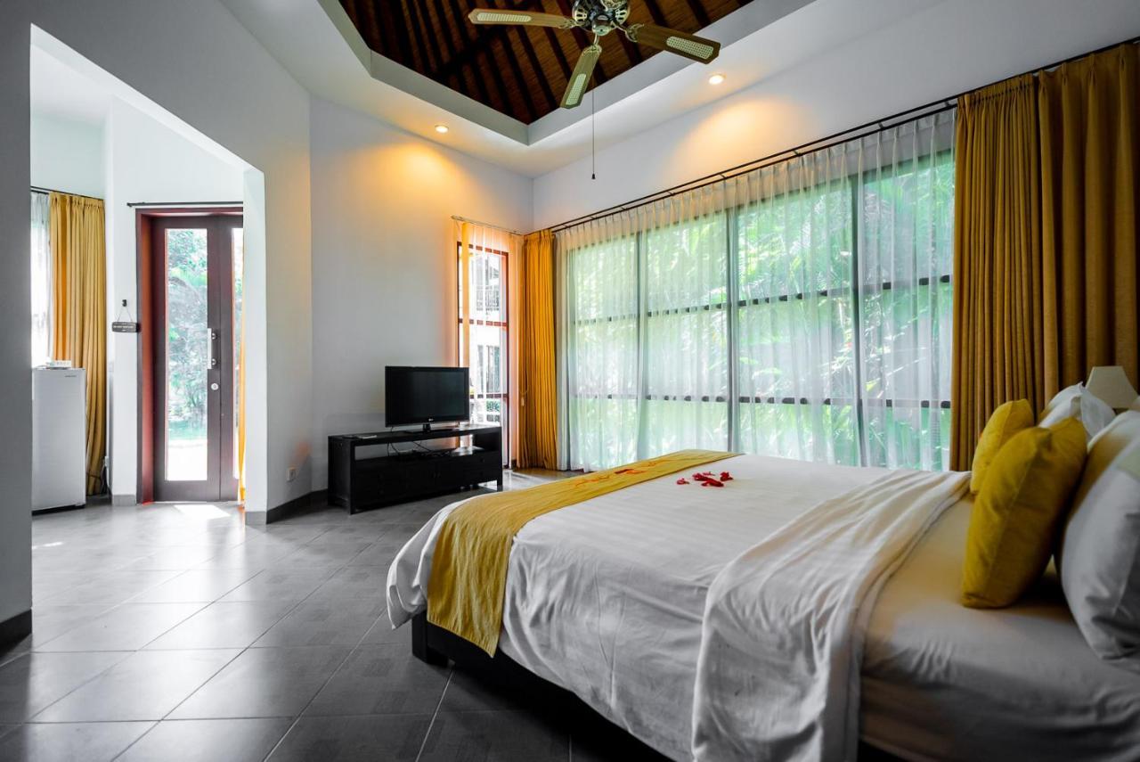 Orlowsky Discovery Candidasa Hotel Exterior photo