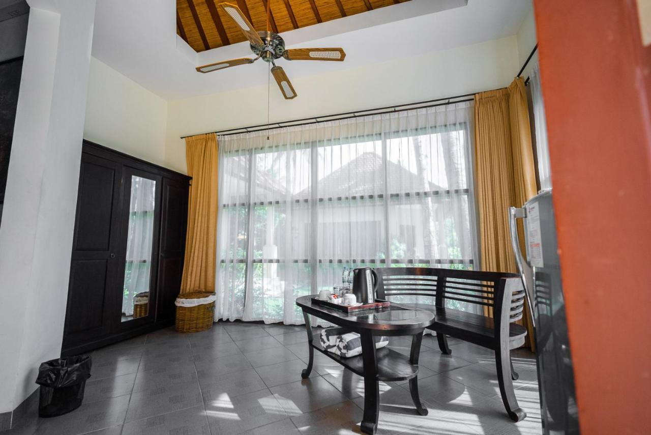 Orlowsky Discovery Candidasa Hotel Exterior photo